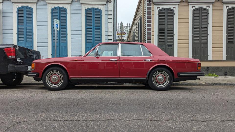 1982 rolls royce silver spirit on bourbon street