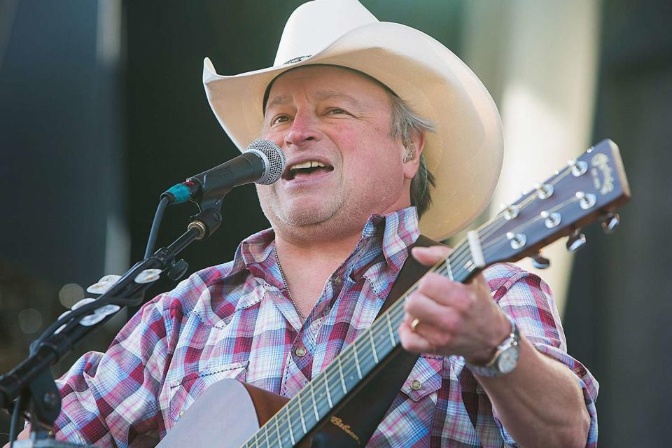 <p>Mat Hayward/Getty</p> Mark Chesnutt pictured in 2015