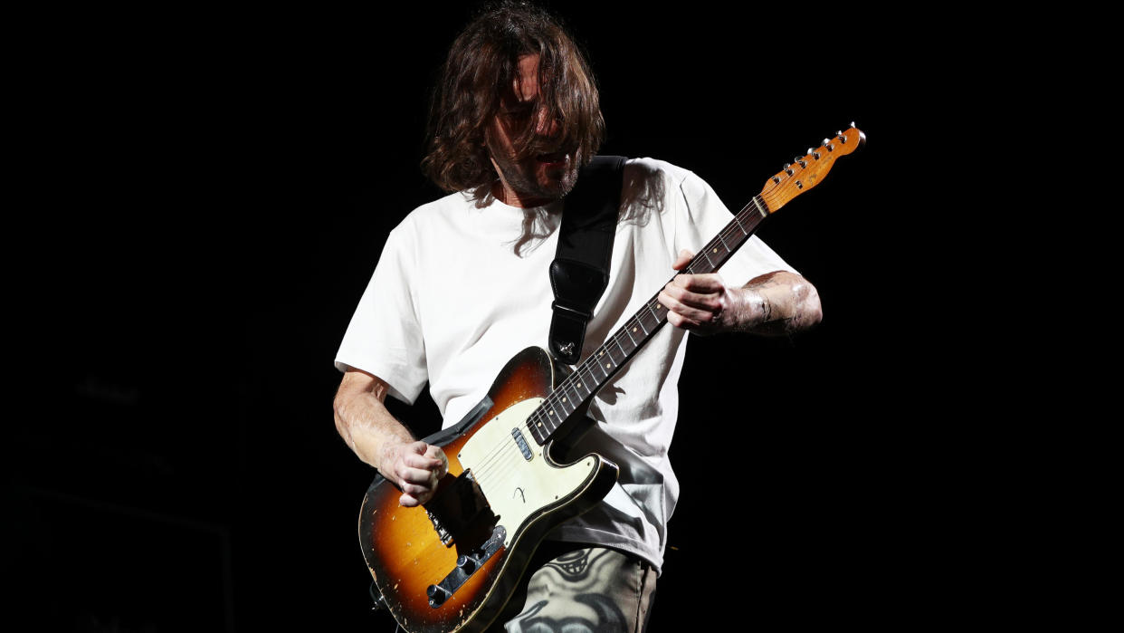  John Frusciante of the Red Hot Chilli Peppers performs at Accor Stadium on February 02, 2023 in Sydney, Australia. 