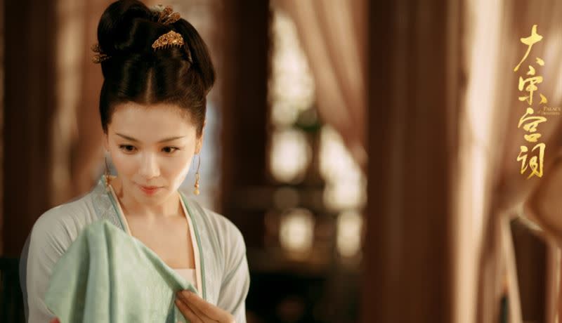 劉濤在劇中扮演15歲少女，遭網友批評裝嫩。（圖／翻攝自《大宋宮詞》微博）