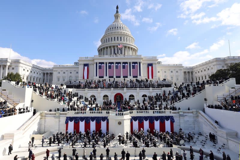 Una vista general del Capitolio de EEUU durante la ceremonia de juramentación de Joe Biden como el presidente número 46