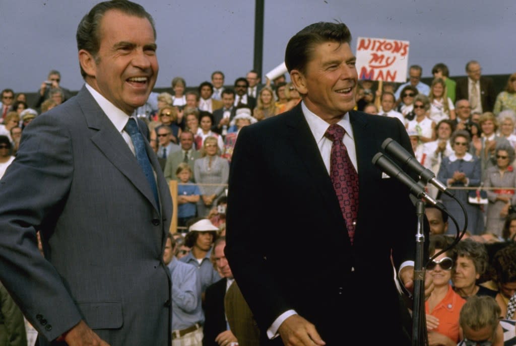 Politicians Ronald Reagan (R) and Richard Nixon campaigning. (Photo by Dirck Halstead/Getty Images)