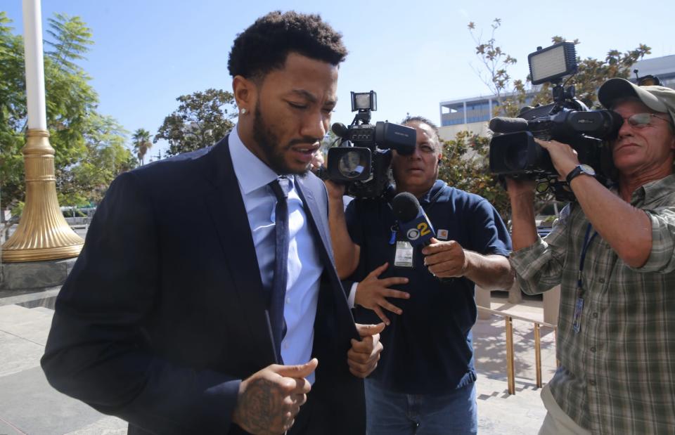 Former NBA MVP Derrick Rose arrives at court to face his accuser in an alleged gang-rape trial. (AP)