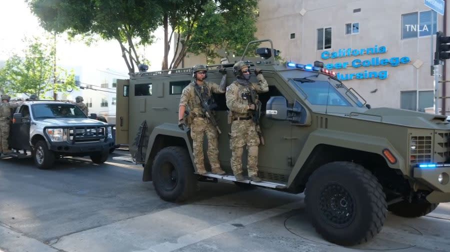 SWAT Team members dressed in tactical gear swarmed a Canoga Park neighborhood on May 7, 2024. (TNLA)