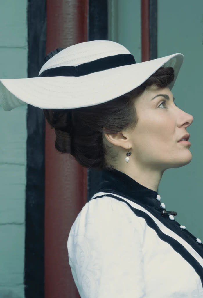 Laura Benanti plays Mrs. Blaine in “The Gilded Age” (Warner Media)