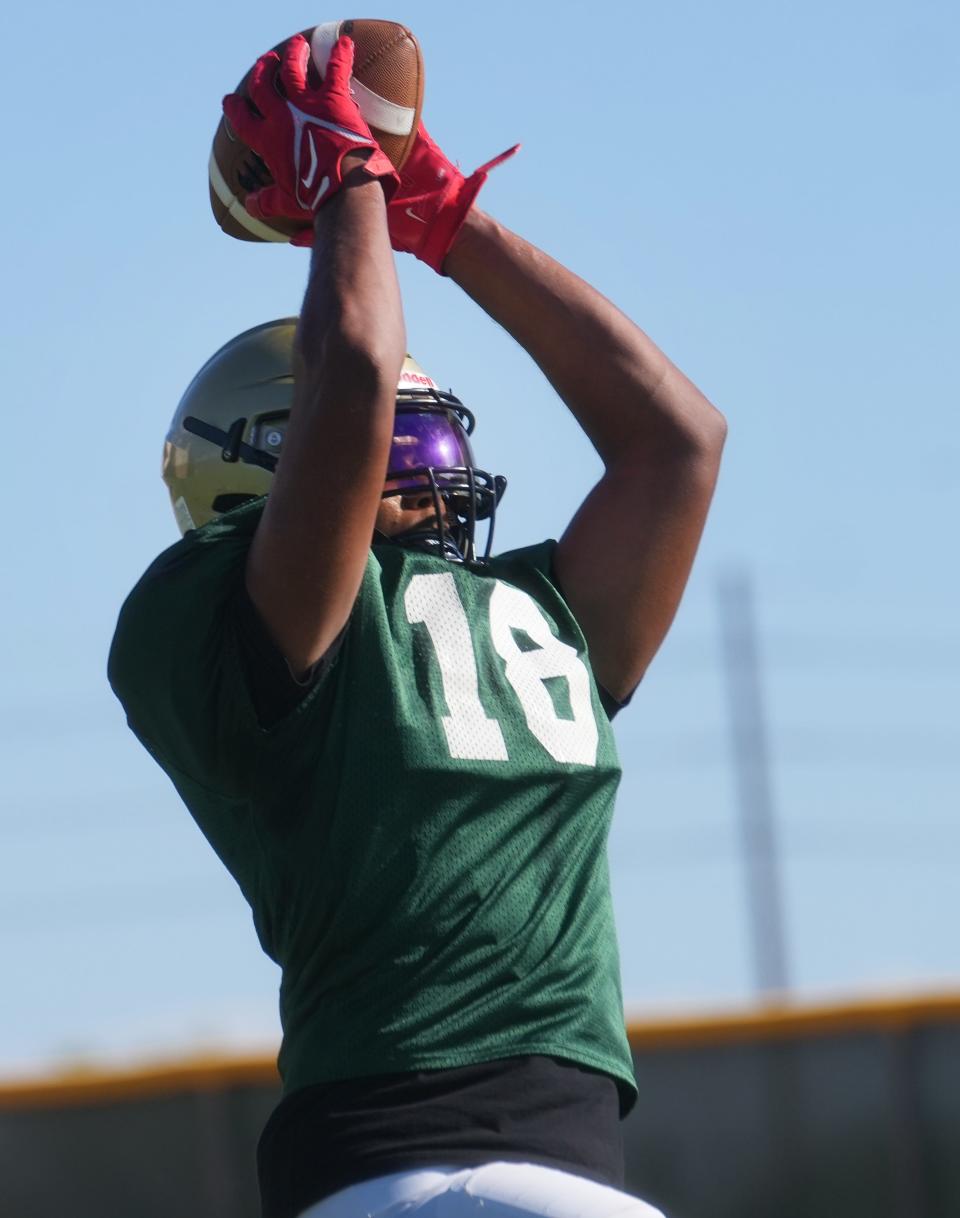 Javery Mayberry practices with his teammates at Basha High School in Chandler on Aug. 14, 2023.