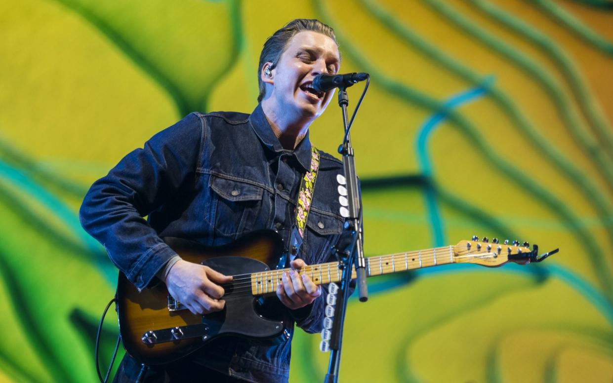 Singer George Ezra this week called off gigs in London and Leeds after doctors diagnosed him with ‘acute vertigo’ - Getty