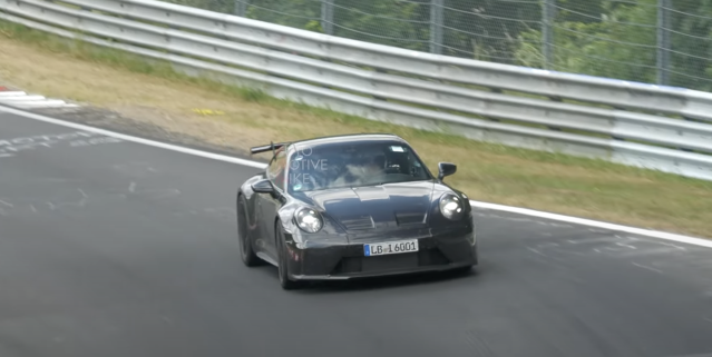 Porsche 911 GT3 RS (2022) video review: several steps beyond