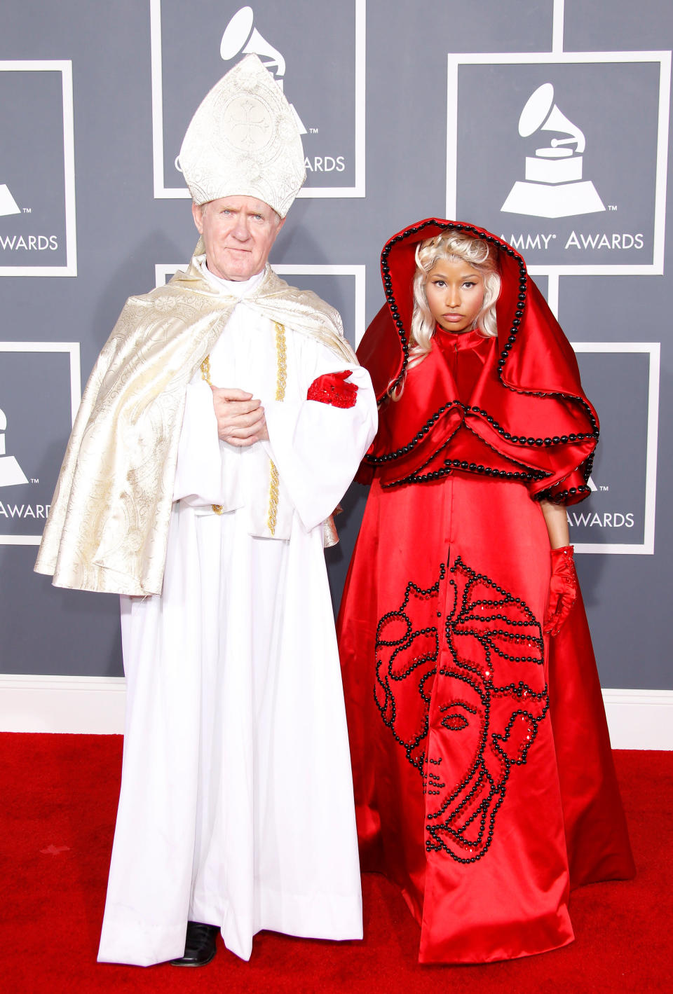 Singer Nicki Minaj made a statement at the Grammys in this scarlet robe by Versace.