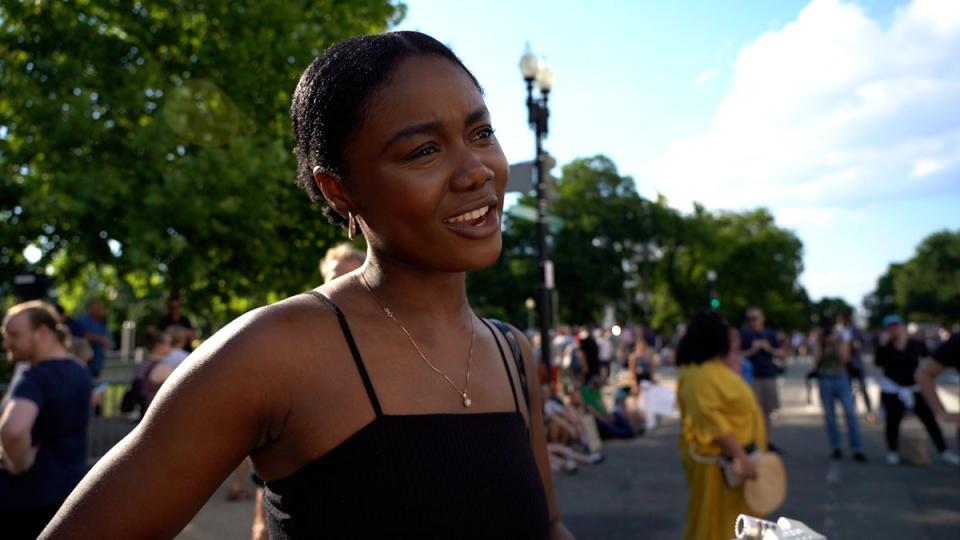 Eva said she and her friend had come to the Supreme Court to represent women of colour who can no longer access abortion (Julia Saqui/The Independent)