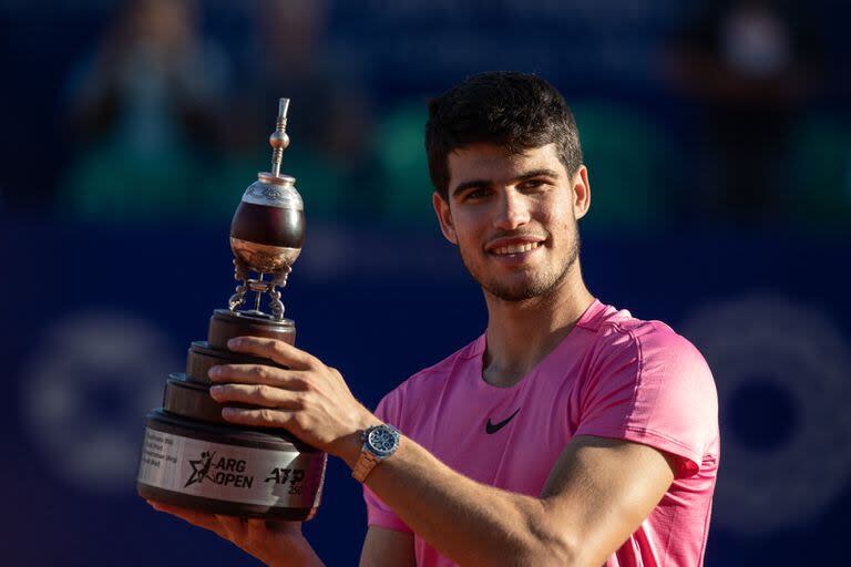 Carlos Alcaraz se convirtió en el tenista más joven en ser campeón del Argentina Open