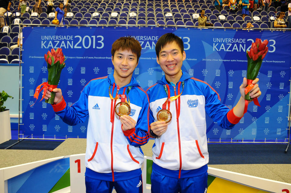 江宏傑與黃聖盛一同摘下2013年喀山世大運男雙金牌。（大專體總提供）
