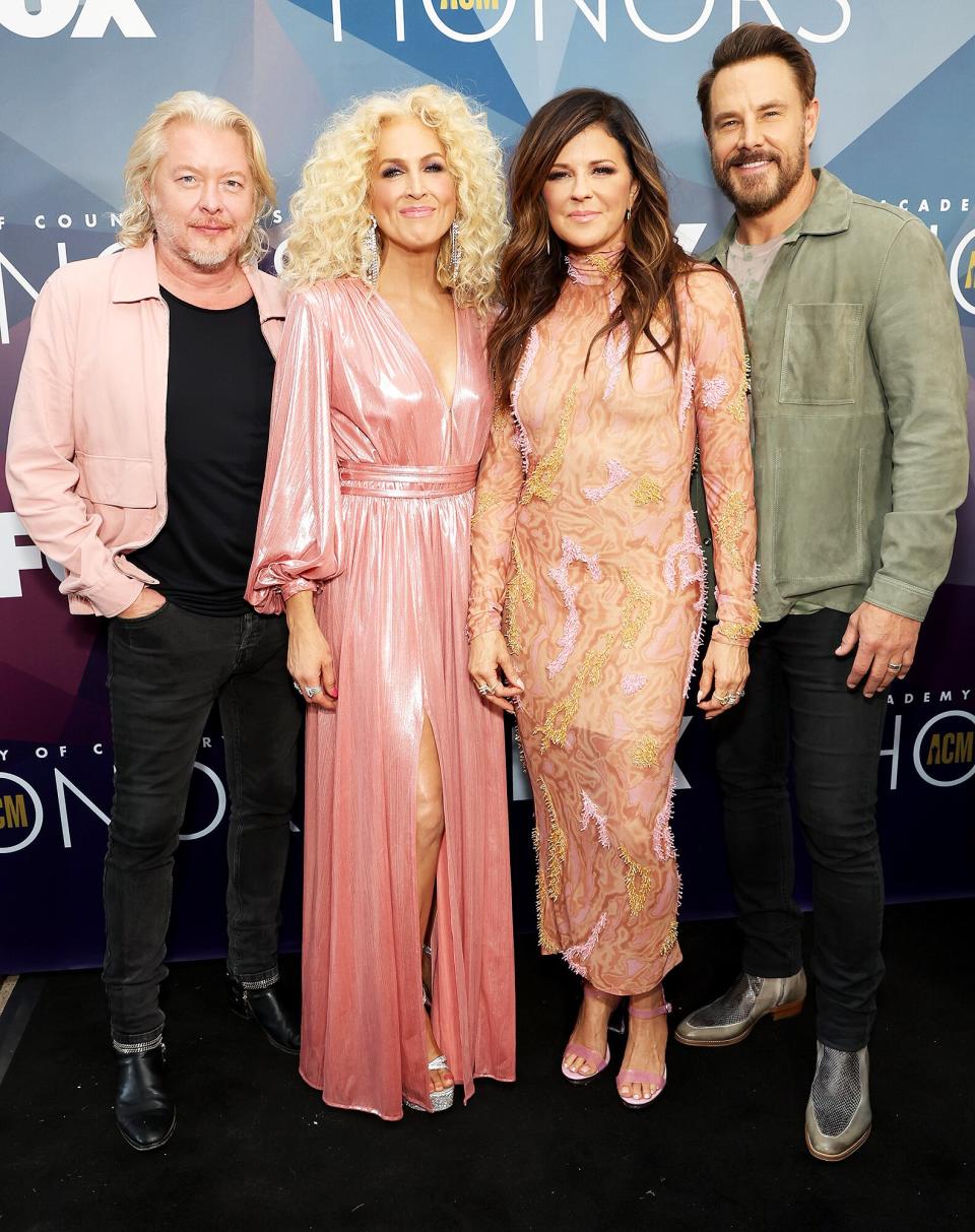 Phillip Sweet, Kimberly Schlapman, Karen Fairchild, and Jimi Westbrook of Little Big Town