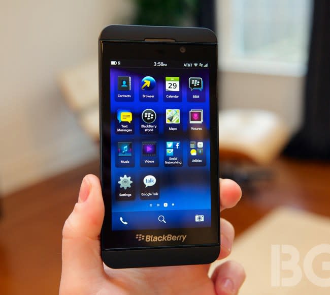 BlackBerry 10 iPhone Comparison