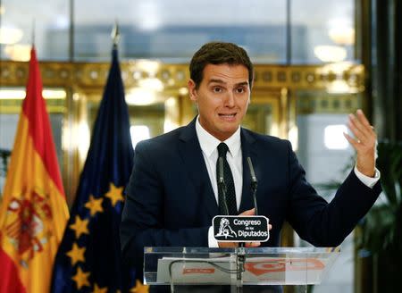 Ciudadanos leader Albert Rivera delivers a news conference after signing an accord with Spain's People's Party (PP) at the parliament in Madrid, Spain August 28, 2016. REUTERS/Andrea Comas