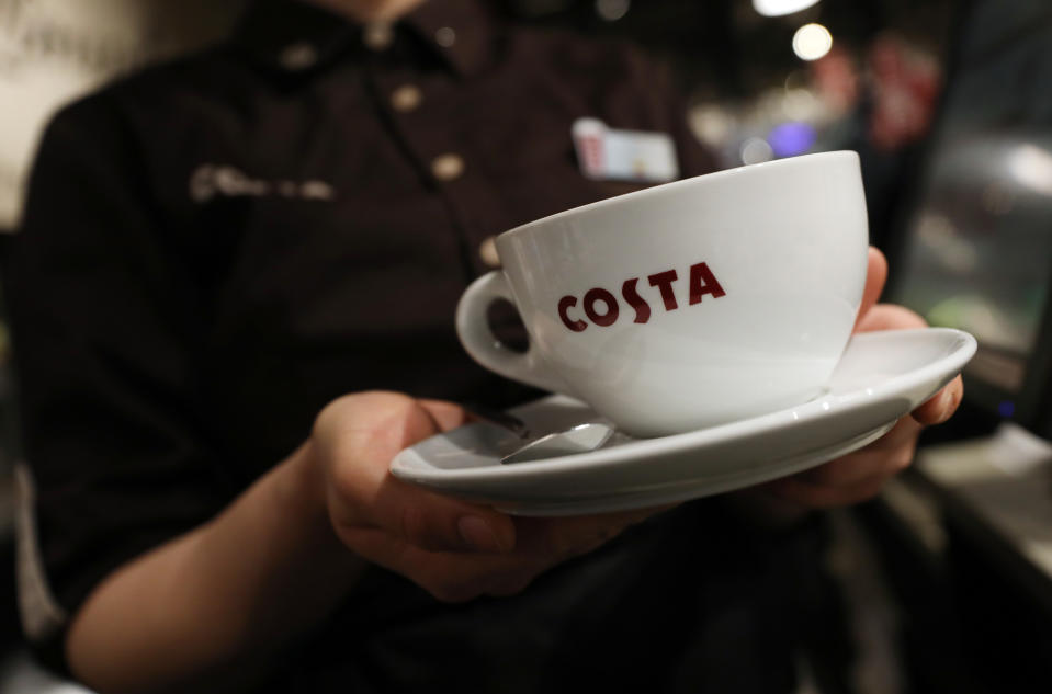 A mum claims to have found a camera in a toilet in Costa Coffee [Photo: Getty]