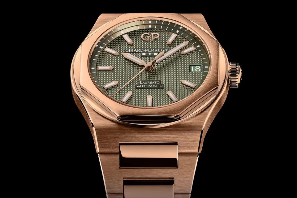 芝柏Laureato芳草綠腕錶，定價NT$1,679,000。