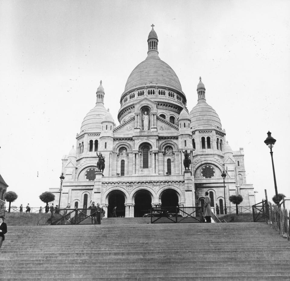 circa 1970:  The Cathedral of Sacre-Coeur at Montmartre.  (Photo by L. V. Clark/Fox Photos/Getty Images)