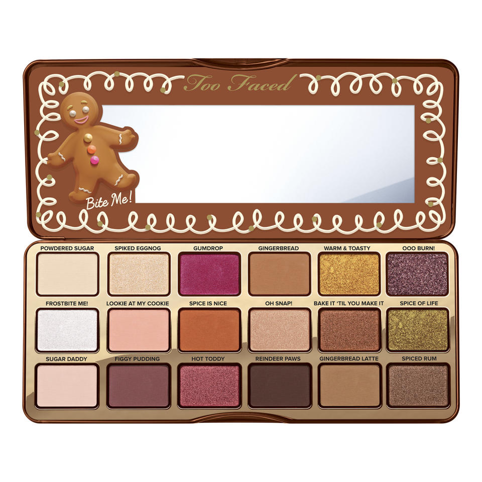 <p>Depuis plusieurs années, Too Faced a su prouver qu’elle était la star des palettes. Après s’être inspirée de la pêche et du chocolat, la marque propose cette fois-ci une palette inspirée du pain d’épices, qui sent comme un magasin de bonbons et propose des couleurs vibrantes, faciles à adapter pour des maquillages discrets comme extravagants. C’est la palette idéale pour tous les styles, toutes les carnations : un vrai coup de coeur ! </p>