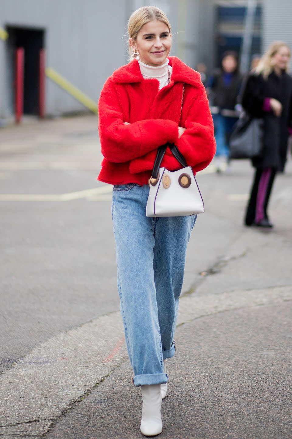 10 ways to wear white boots all year round