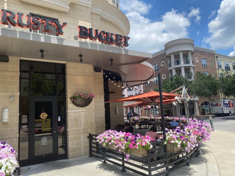 The Rusty Bucket has a dog friendly patio so you can eat with your best friend.