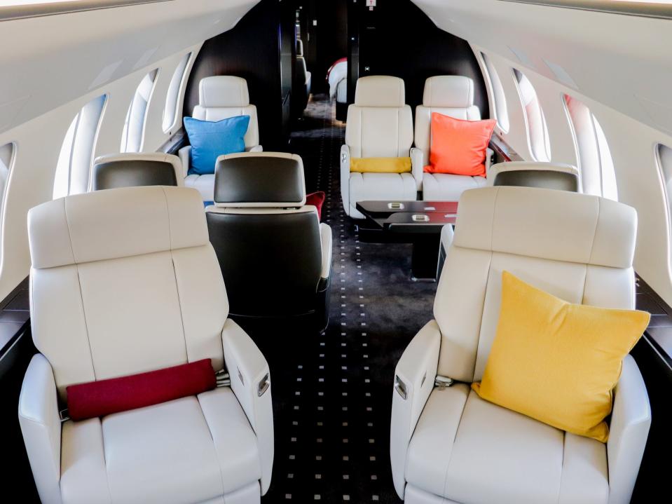 VistaJet Bombardier Global 7500 — Dubai Airshow 2021