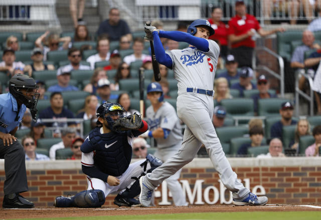 Ozuna's 2-run homer in 8th powers Braves past Dodgers 5-3