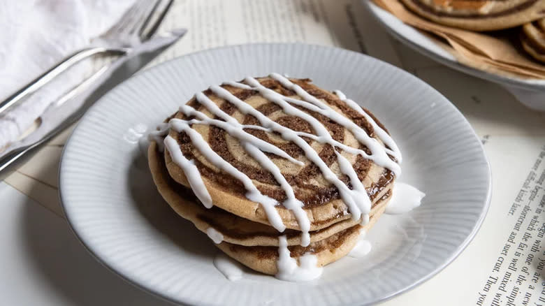 Swirl pancakes with icing