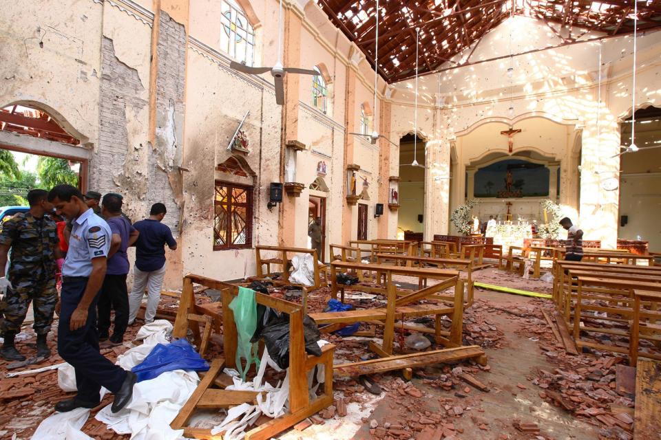 Sri Lankan officials inspect St. Sebastian's Church in Negombo (Getty Images)