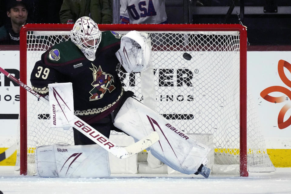 Arizona Coyotes goaltender Connor Ingram gives up a goal to Montreal Canadiens' Brendan Gallagher during the third period of an NHL hockey game Thursday, Nov. 2, 2023, in Tempe, Ariz. (AP Photo/Ross D. Franklin)