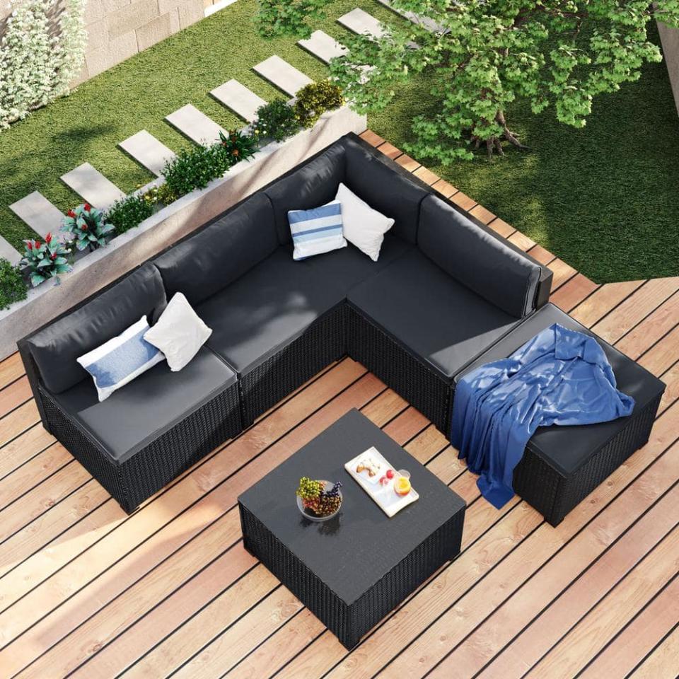 Soria 6-Piece Wicker Outdoor Sectional Sofa