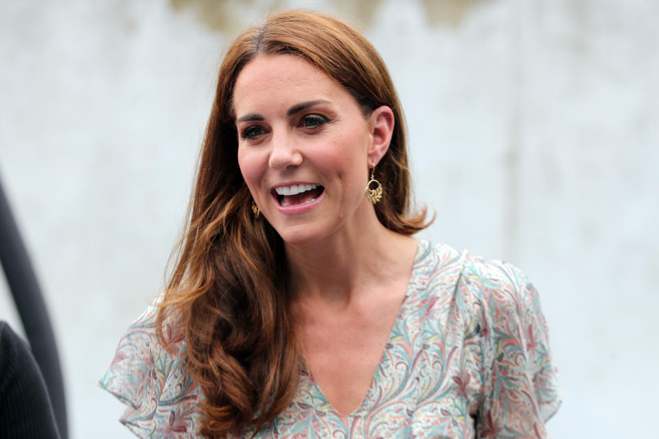 KINGSTON, ENGLAND - JUNE 25: Catherine, Duchess of Cambridge joins a photography workshop for Action for Children, run by the Royal Photographic Society at Warren Park on June 25, 2019 in Kingston, England. (Photo by Chris Jackson/Getty Images)