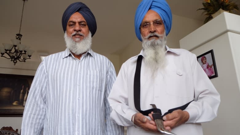 Kirpan-carrying Sikhs ordered to leave store