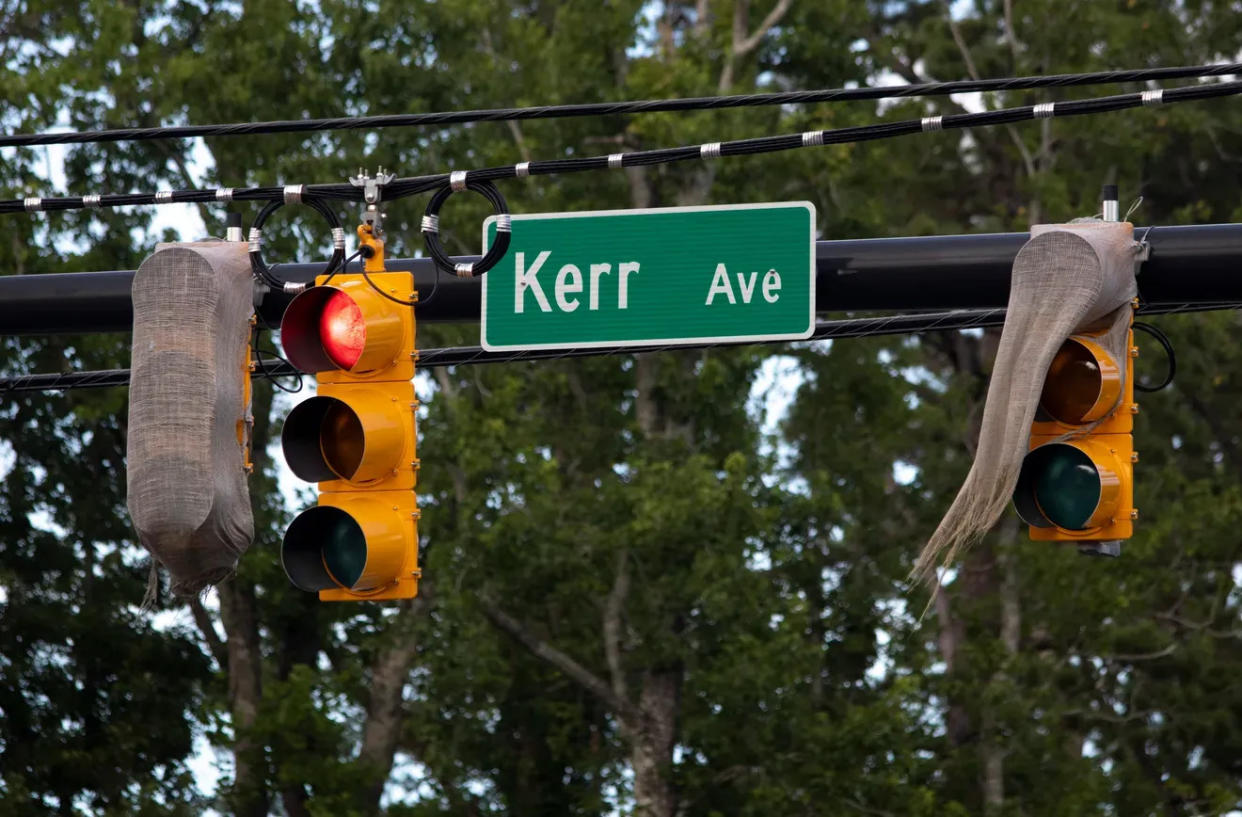 What is the correct way to pronounce "Kerr Avenue?"