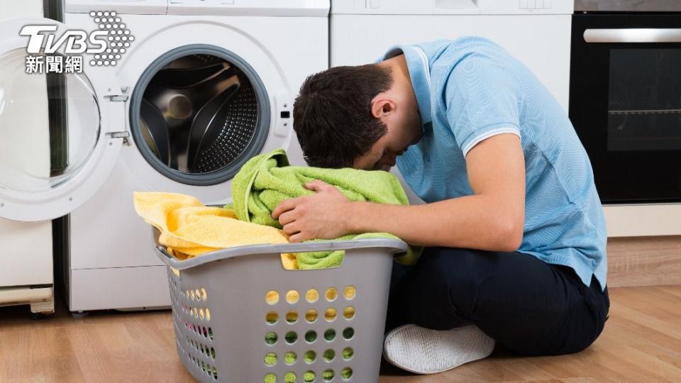 男子差點被驚悚畫面嚇出心臟病。（示意圖／Shutterstock達志影像）