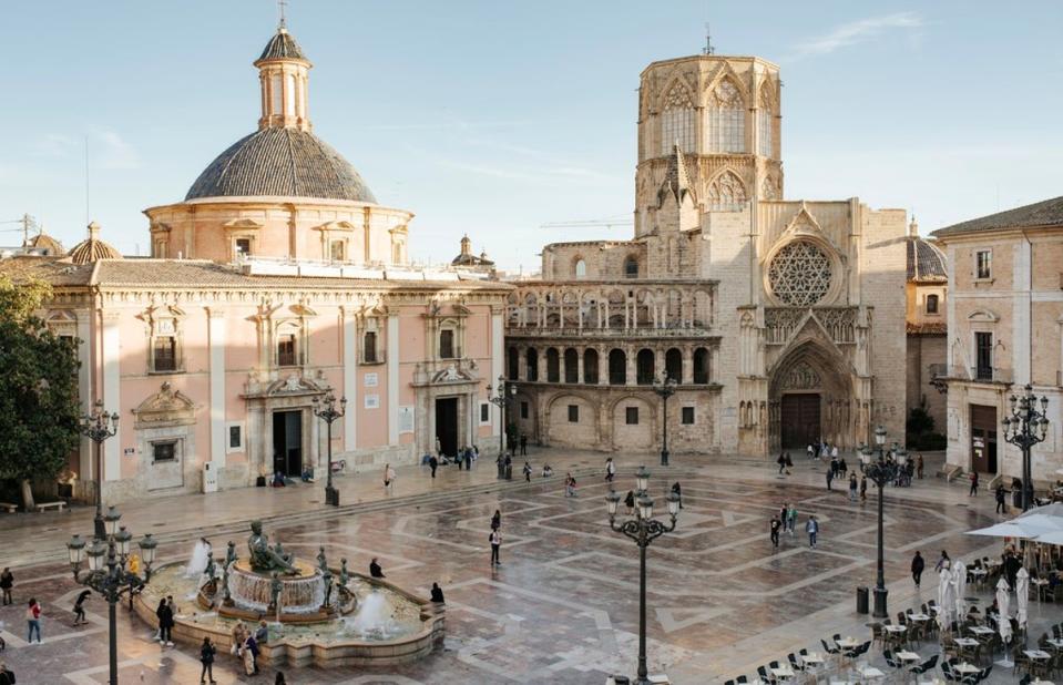 Historic corners of seaside Valencia (David Rota / Spanish Tourist Office)