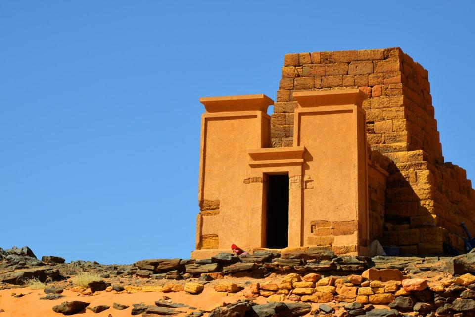 A pyramid of Kandake Amanitore amid the Nubian pyramids of Meroe. <a href="https://www.gettyimages.com/detail/photo/meroe-pyramids-pyramid-n1-of-kandake-amanitore-royalty-free-image/1169605877?phrase=kandake&adppopup=true" rel="nofollow noopener" target="_blank" data-ylk="slk:mtcurado/iStock via Getty Images Plus;elm:context_link;itc:0;sec:content-canvas" class="link ">mtcurado/iStock via Getty Images Plus</a>