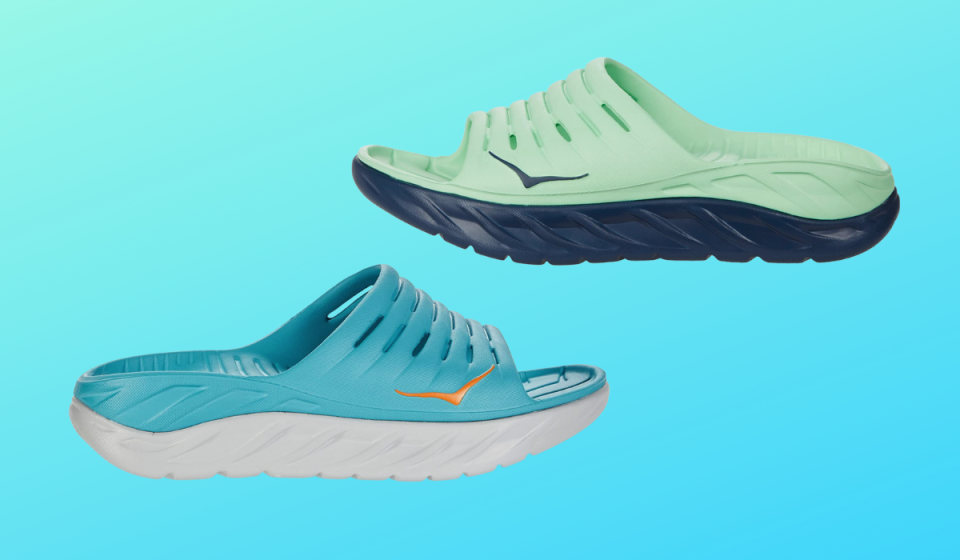 The Hoka Ora recovery slides in Aquarelle and Green Ash