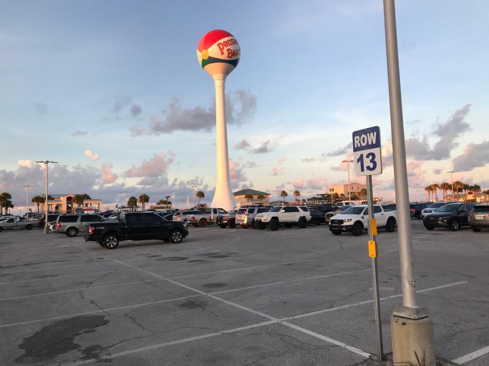 Plenty of parking remained in the Casino Beach parking lot on Pensacola Beach just after 6 a.m. Friday, July 8, 2022.