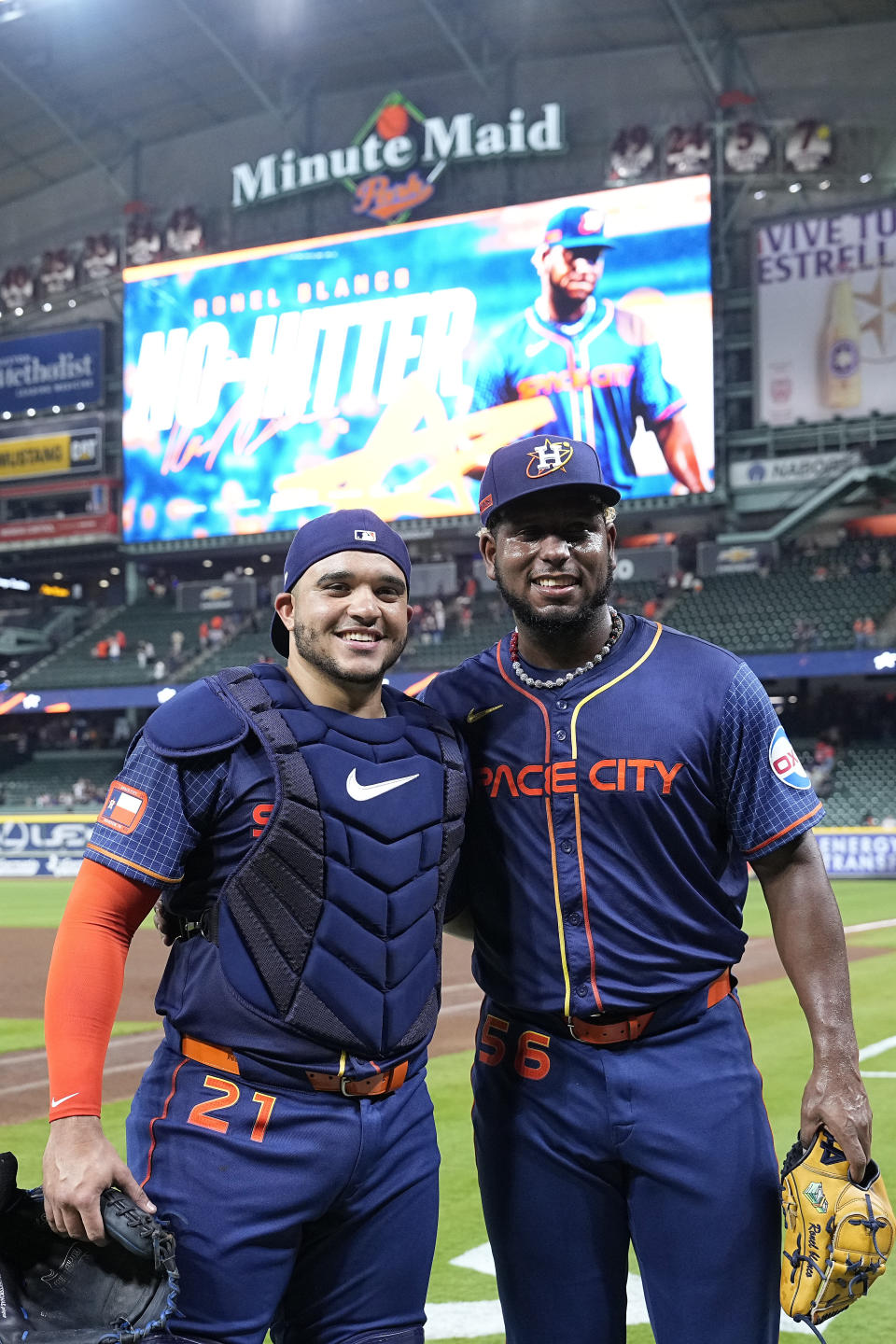 Houston Astros catcher Yainer Diaz and starting pitcher Ronel Blanco pose after a no hitter in a baseball game against the Toronto Blue Jays, Monday, April 1, 2024, in Houston. (AP Photo/Kevin M. Cox)