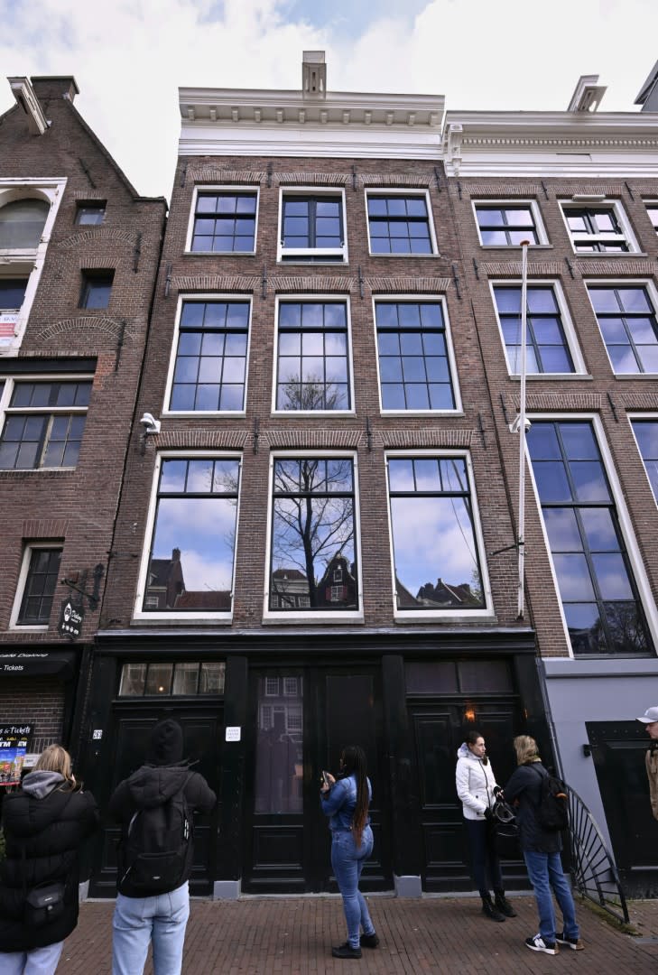<span>A Amsterdam, la maison d'Anne Frank où la jeune fille s'est cachée est aujourd'hui un musée</span><div><span>John Thys</span><span>AFP</span></div>