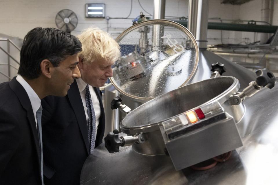 Rishi Sunak with Boris Johnson (Dan Kitwood/PA) (PA Wire)