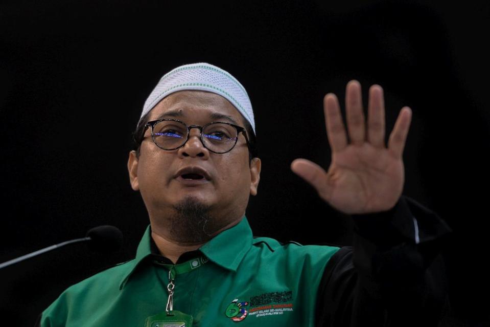 PAS central executive member Nasrudin Hassan said that the party’s approach all this while has been one of dakwah, courteously approaching all who wish it and are willing to be approached. — Picture by Mukhriz Hazim