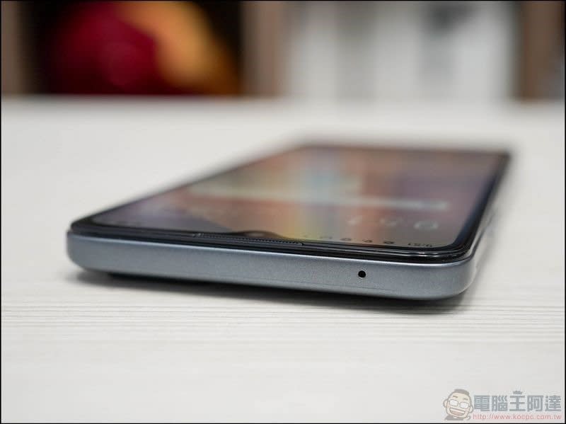 美型、大螢幕、變態續航：HTC Desire 20+ 開箱、評測、評價