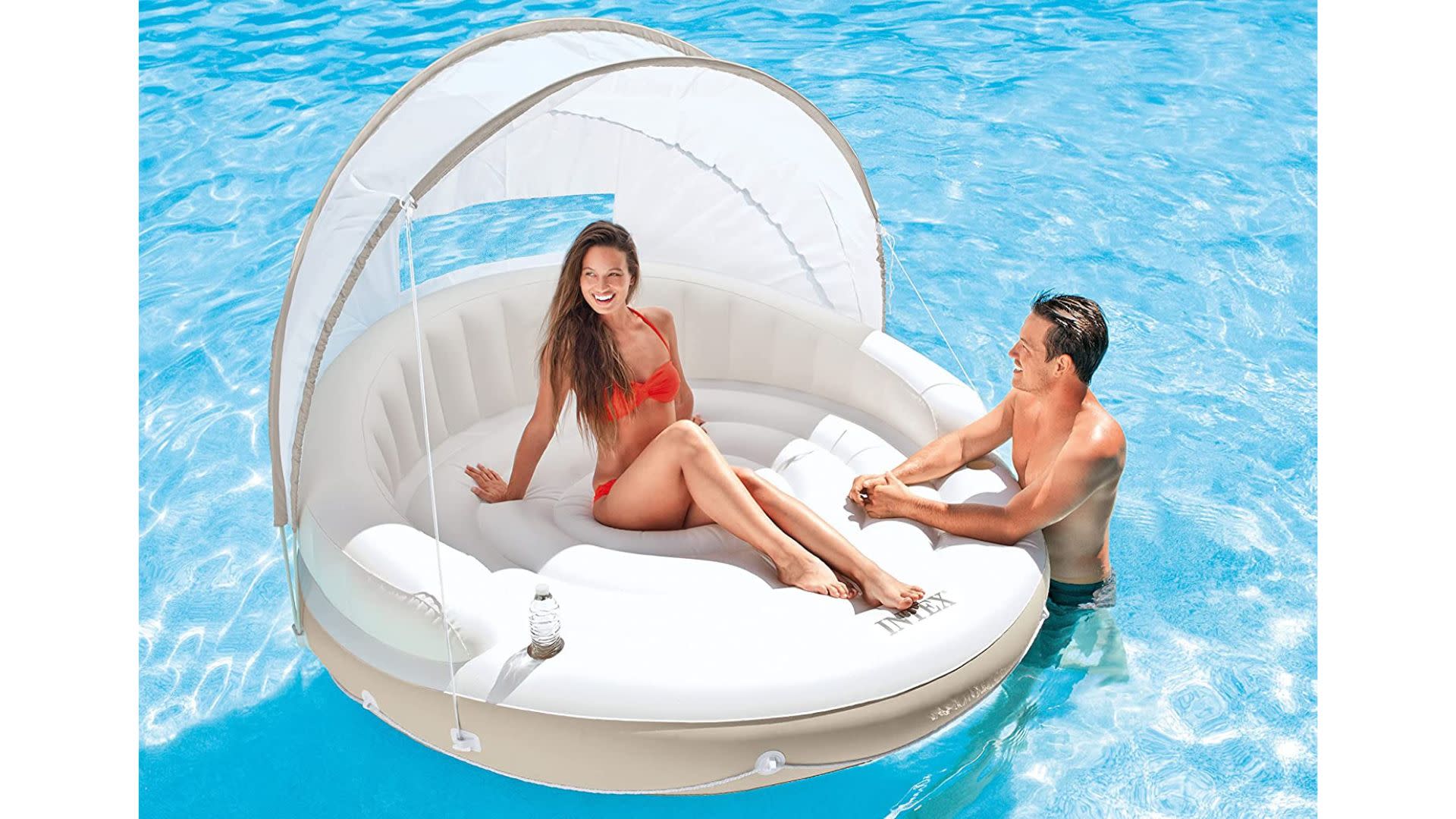 Clamshell Ride-On Lake Inflatable Float/Lounger