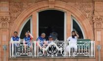 Cricket - England v New Zealand - Investec Test Series First Test - Lord’s - 21/5/15 England's Moeen Ali and Ian Bell with acting coach Paul Farbrace and batting coach Mark Ramprakash on the balcony during the first day Action Images via Reuters / Philip Brown Livepic