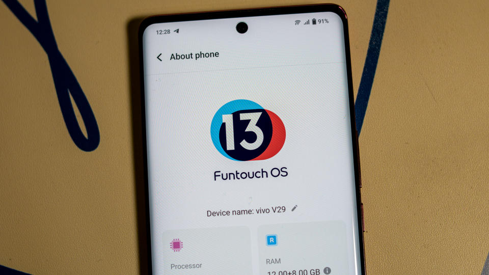 Vivo V29 display showing Funtouch OS 13