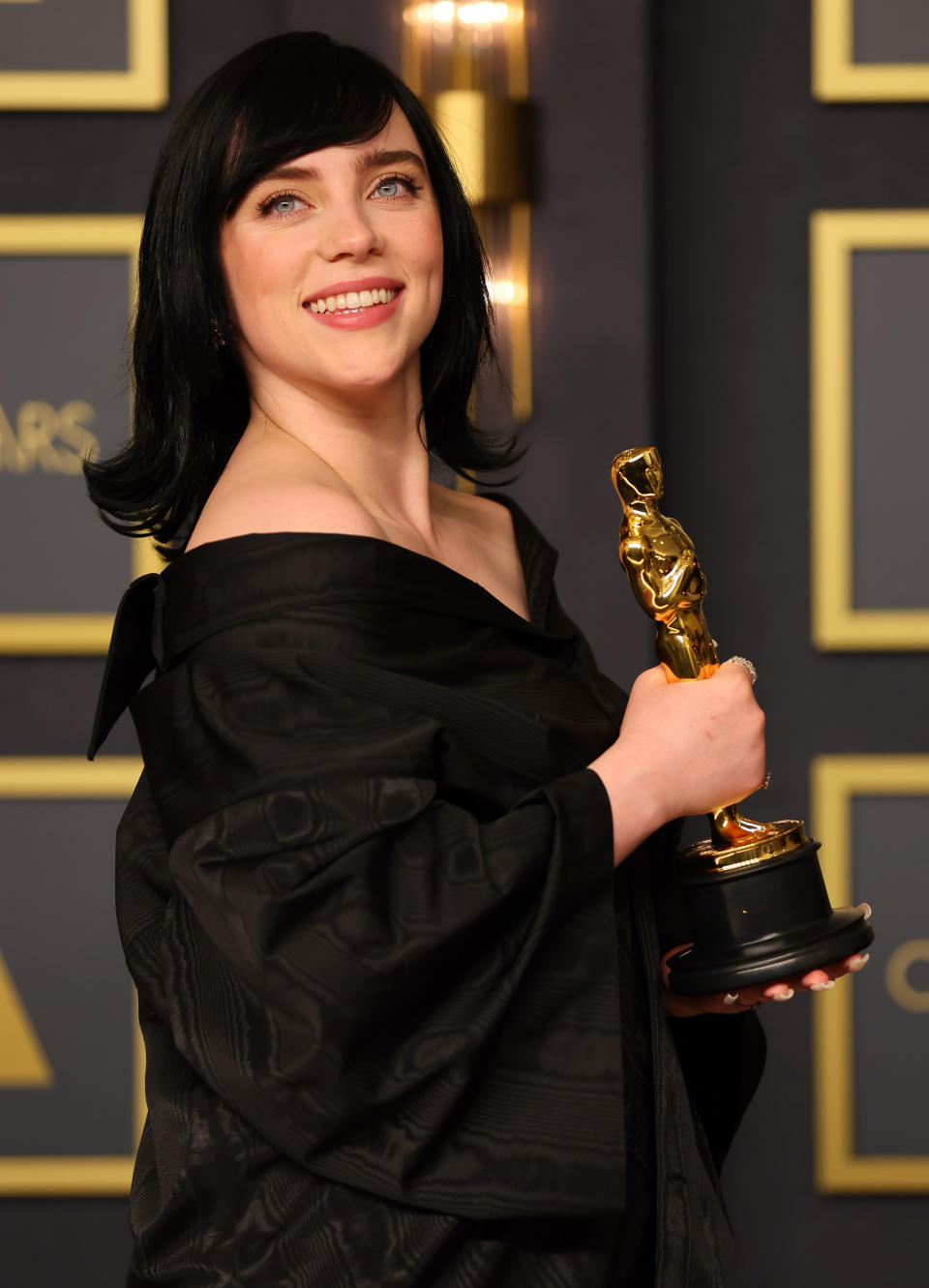 oscars beauty billie eilish