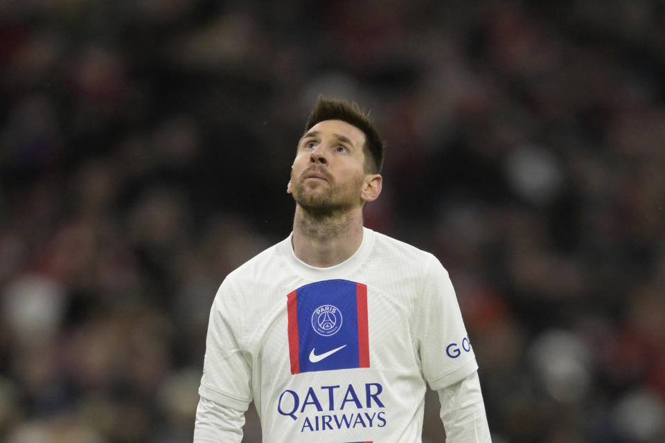 Lionel Messi del Paris Saint Germain durante el partido contra el Bayern Múnich en los octavos de final de la Liga de Campeones, el miércoles 8 de marzo de 2023. (AP Foto/Andreas Schaad)