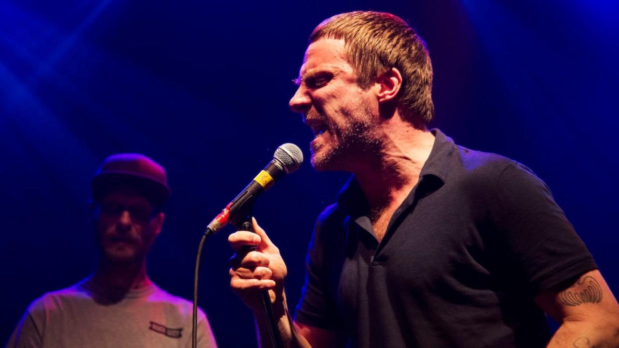 Members of Sleaford Mods and Portishead Weigh in on Metal Musician’s Right-Wing Tirade